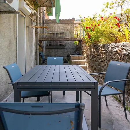 Holiday home Maison Florian *